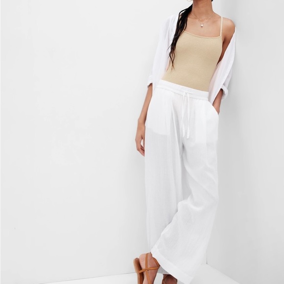 GAP Pants - Gap white airy wide leg pants NWT